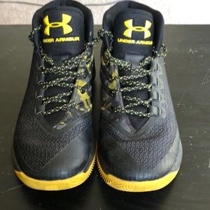 Curry 3 Black and Yellow